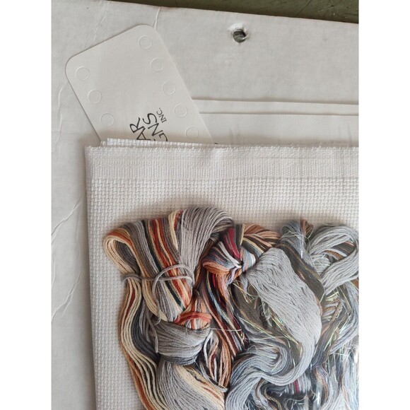 Sealed Thomas Kinkade HOLIDAY GATHERING Counted Cross Stitch Kit 51286 - Picture 4 of 6